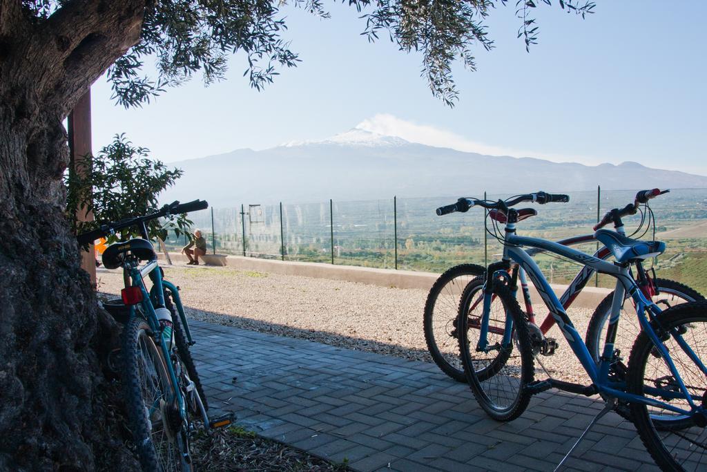 Agriturismo Valle Dell'Etna Roccella Valdemone Exterior photo